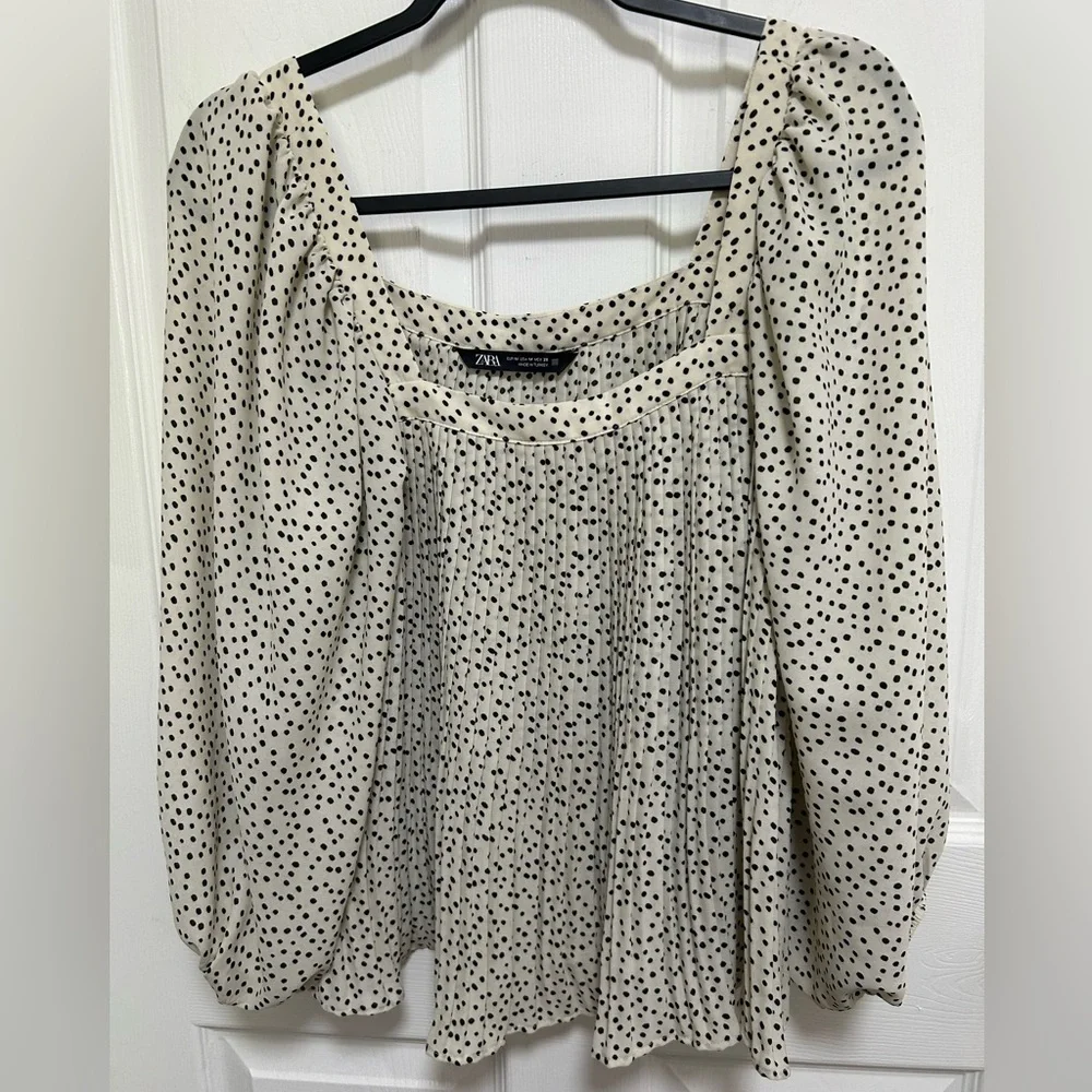 Zara White and Black Polka Dot Blouse